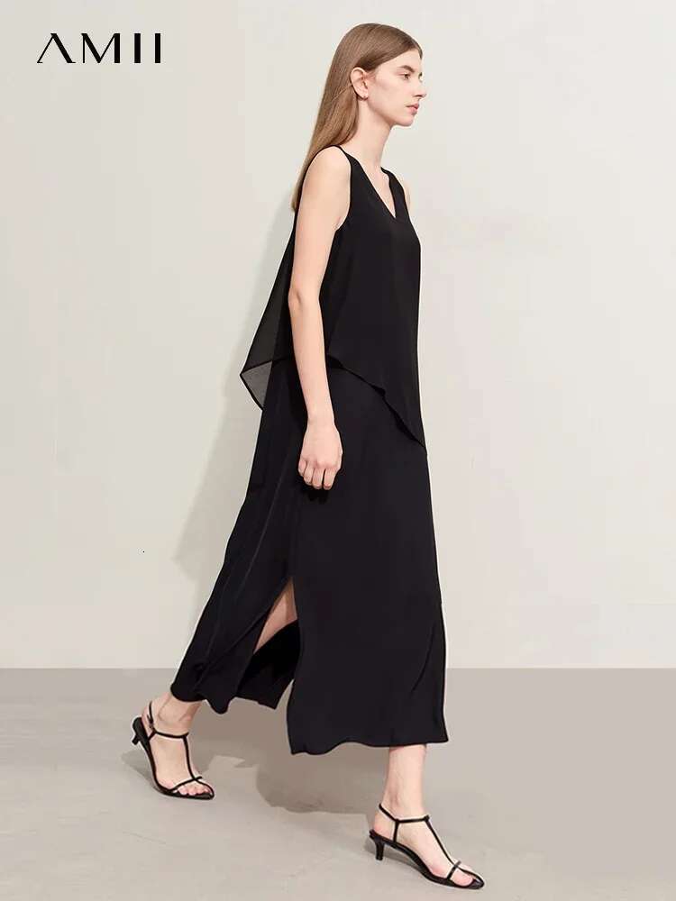 Amii Minimalism 2024 Women Dresses Summer New Vacation Style V-neck Spliced Chiffon Female Sleeveless Loose Dress 12452102