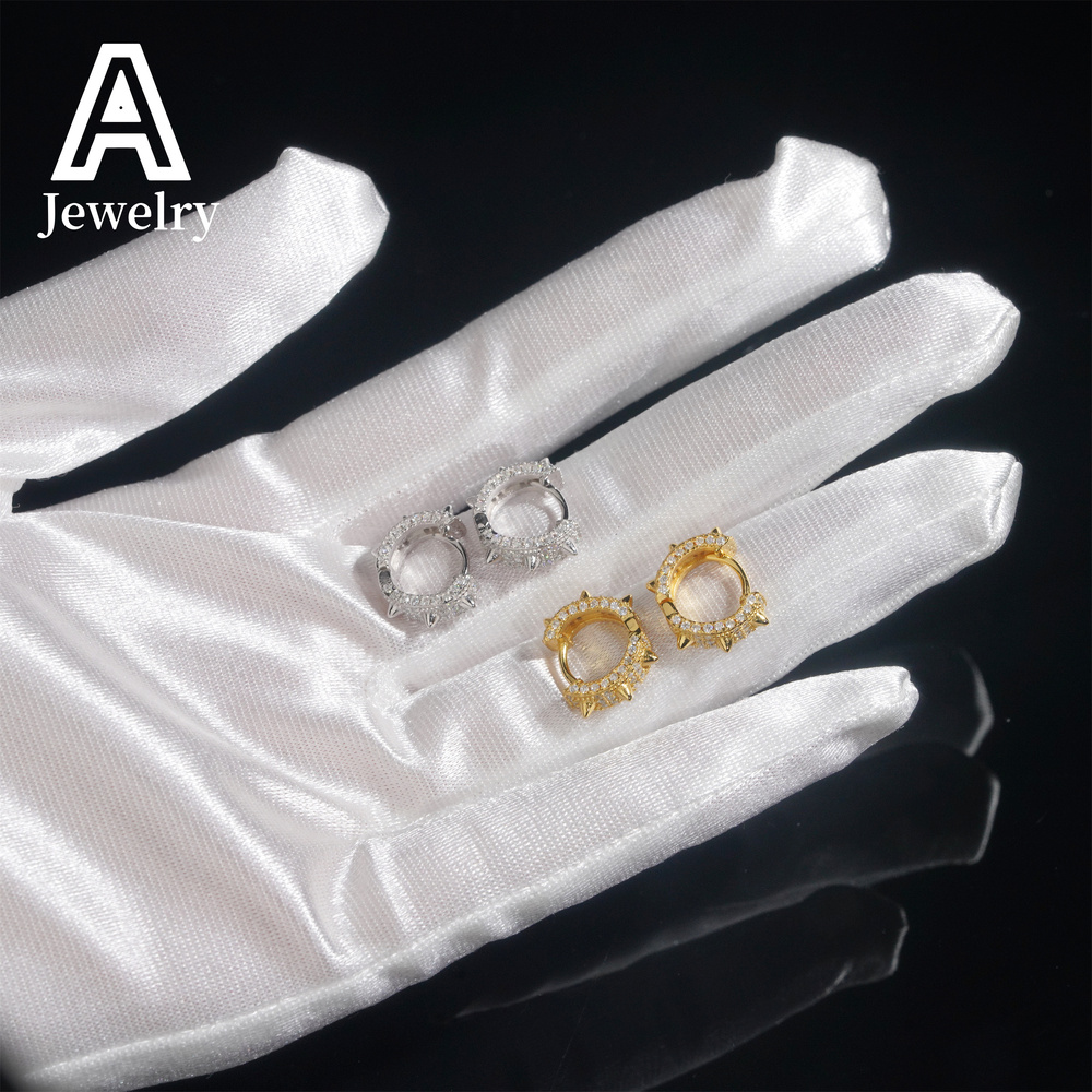 Europe and the United States selling new S925 silver Moosanstone round earrings hip hop personality earrings