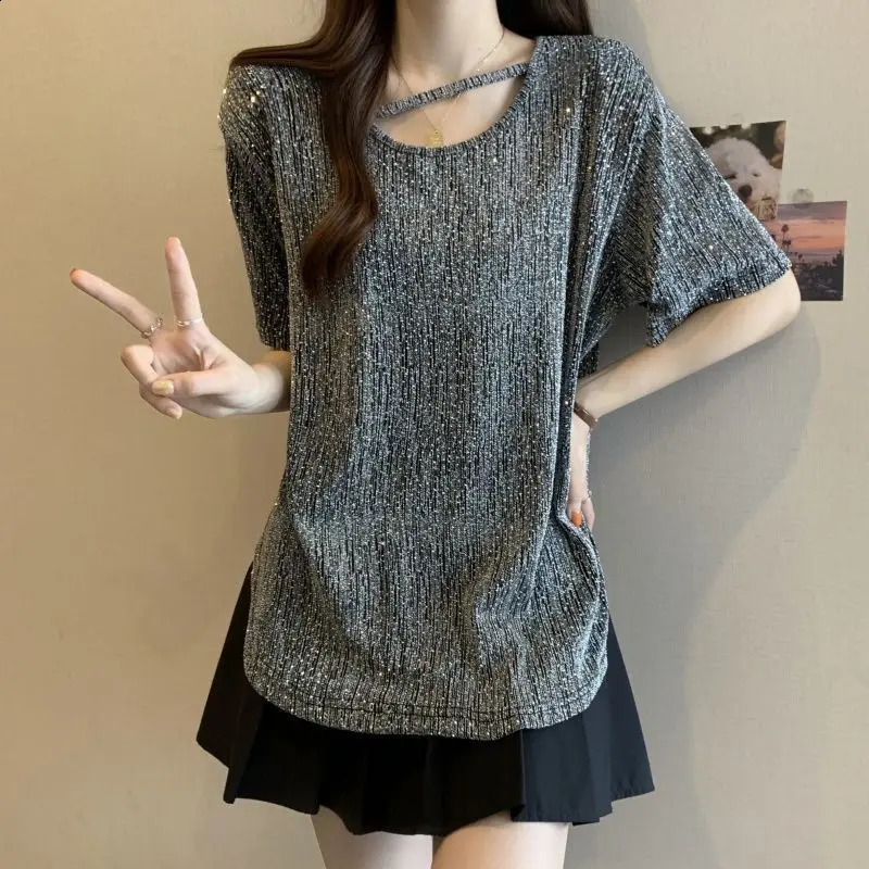 Large fashion slit womens short sleeved Tshirt 2025 summer loose and slim fit top 250324