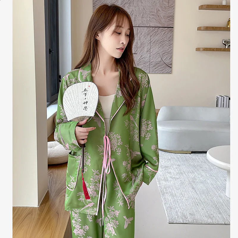 Womens sleepwear with Chinese style printed flower 2PCS sleep set casual wear spring and summer satin long sleeved Trouser set home wear 250321