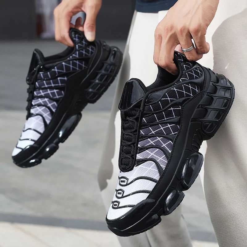 Mens running shoes outdoor leisure sports breathable jogging shoes Fi Loafers outdoor leisure shoes hiking shoesXJ250324