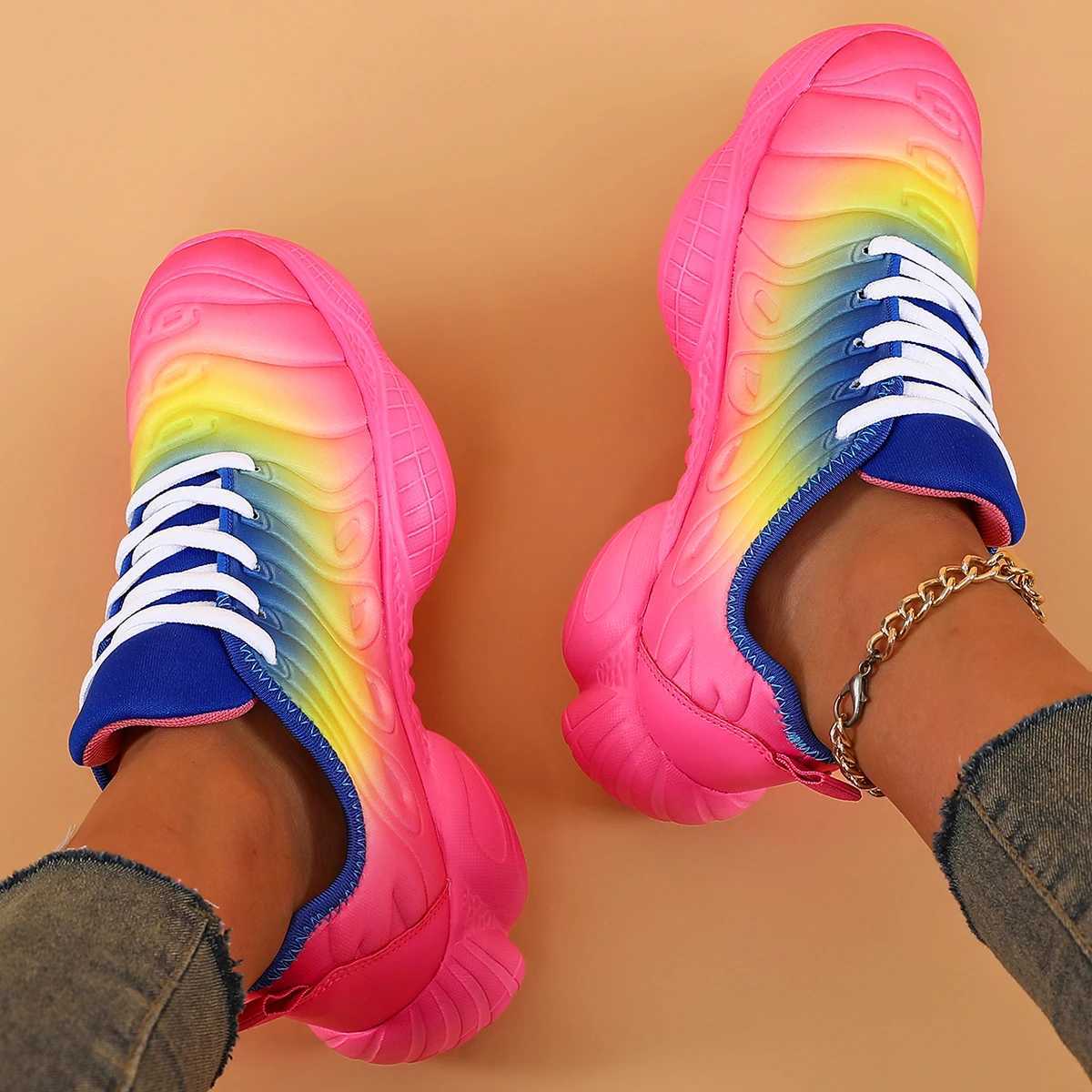 Womens sports shoes 2024 Fi rainbow platform shoes casual walking shoes comfortable outdoor womens vulcanized shoesXJ250324