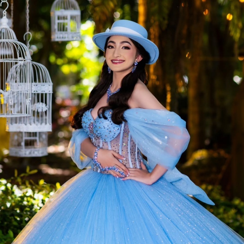 Sky Blue Sweetheart Quinceanera Dresses Off The Shoulder Applique Lace Beads Bow Tiered Tulle Vestidos De 15 Anos Sweet 16 Dress