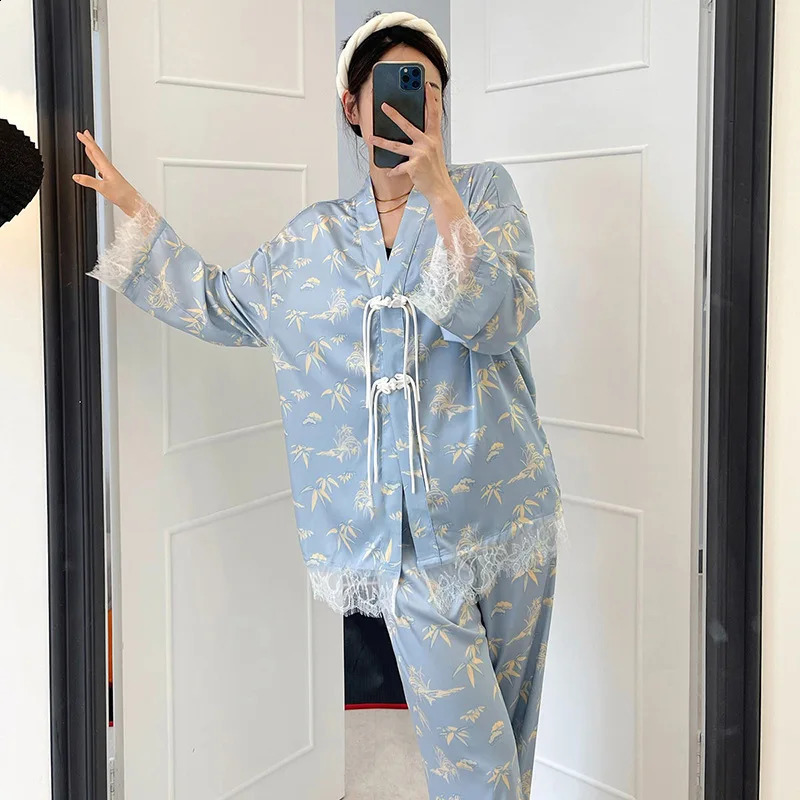 Spring and summer Chinese silk pajamas cool V-neck light blue high-end home lace decoration young womens casual suit set 250321