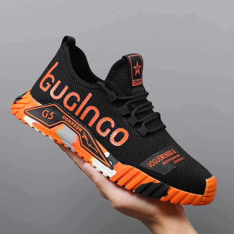 Mens lightweight sports shoes summer new breathable mesh mens sports shoes anti slip soft sole running shoes mens sports shoesXJ250324