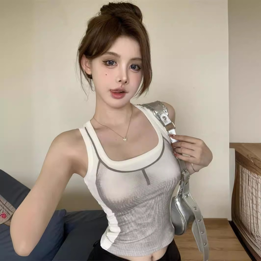 2025 New Model Pure Cotton Unique Chic American Printed Square Neck Slim Fit Short Top With A Sweet And Spicy Design Small Camisole Vest For Women