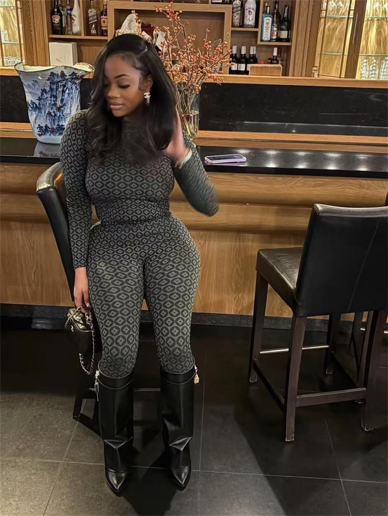 New fashion printed slim fit sexy elastic long sleeved round neck top and pants set for women