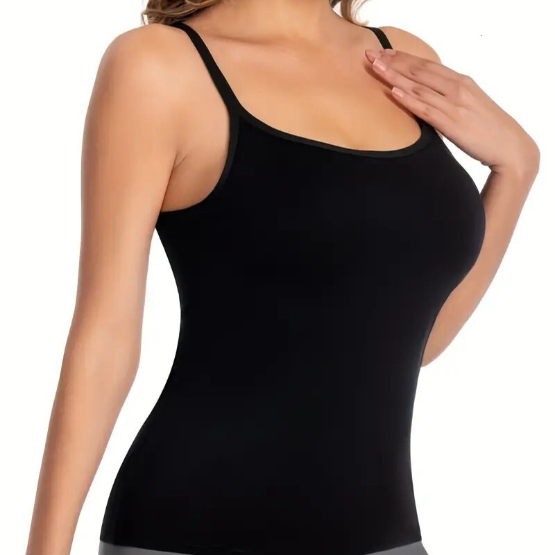 2025 New Designer Long Vest With Beautiful Outdoor Back And Chest Cushion Cup Top One-piece Outerwear Sports Foundation Yoga Practice Short Sleeves