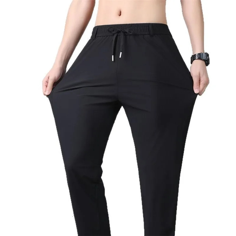 Mens Outdoor Quick Dry Pants ZipOff back pocket Lightweight Fishing Hiking Cargo Shorts with UPF50 250320