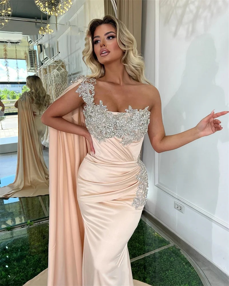 Elegant Evening Dresses One Shoulder Sleeveless Gown Sequins Appliques Backless Sweep Train Party Customized Dress