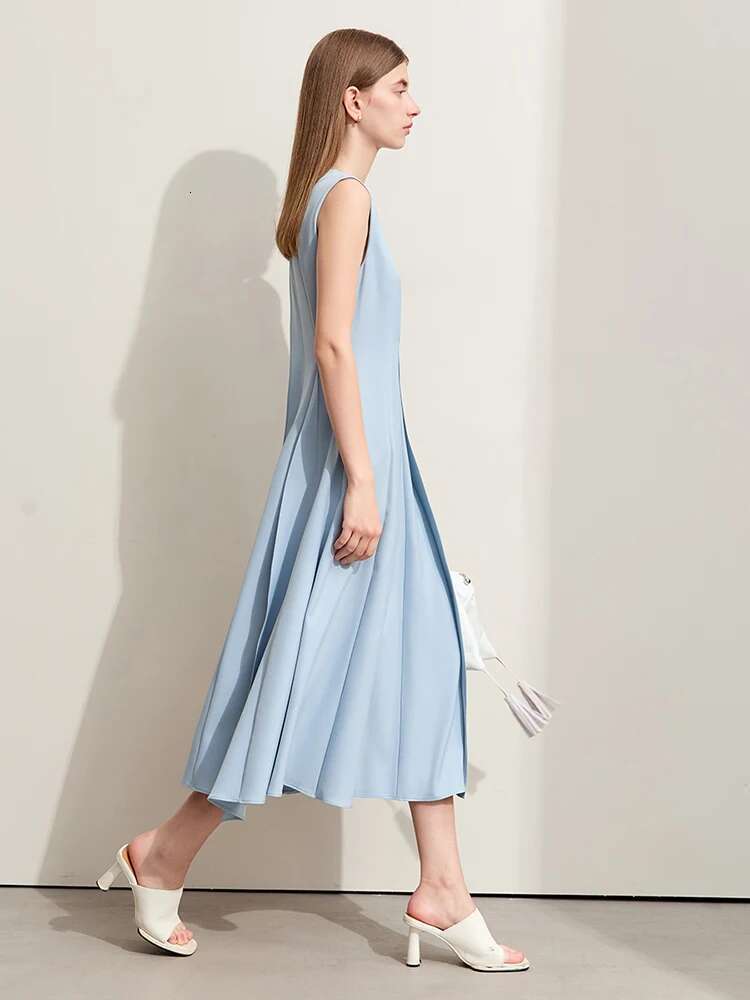 Amii Minimalism 2024 Summer New Elegant Dress For Women Office Lady O-Neck Irregular Sleeveless Solid Fashion Dresses 12452071