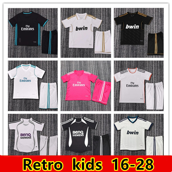 Kids 94 95 96 97 98 99 00 04 05 06 07 Retro Soccer Jerseys kits KAKA ZIDANE SERGIO RAMOS BALE MODRIC RONALDO BENZEMA alonso FIGO RAUL 11 12 13 14 15 16 17 ninos