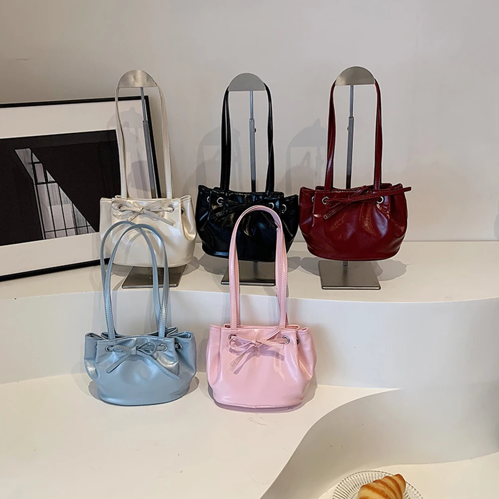 Womens Fashion Tramp Bag Large Capacity PU Bow Lower Arm Bag Casual Clutch Handbag Solid Color Simple Bucket Handbag Party Vacation 250320