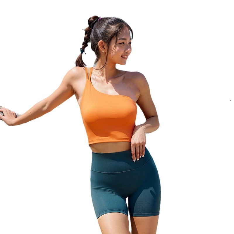 2025 New Beautiful Back Cuffless Chest Mat Designer Sports Tank Top Women's Outdoor Sports Fitness Yoga Bra Sexy Lightweight Shock Absorbent Unde