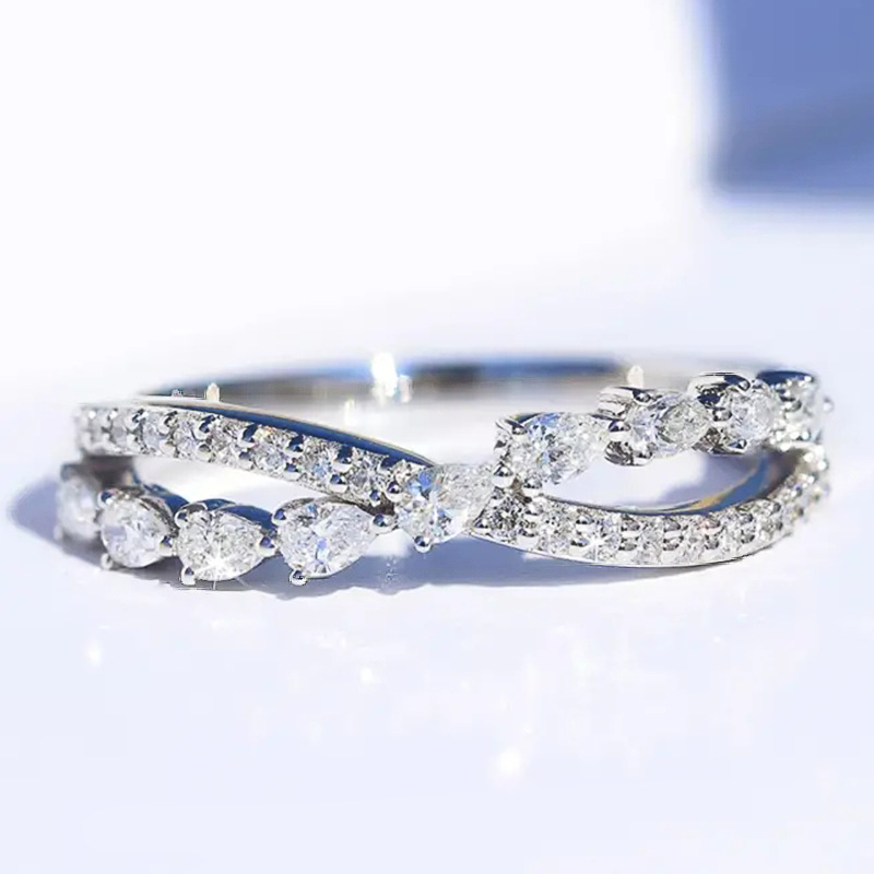 2025 Sweet Cute Sparkling Luxury Jewelry 925 Sterling Silver Fill Water Drop Designer 5A Cubic Zircon Pear Party Eternity Women Wedding Engagement Cro