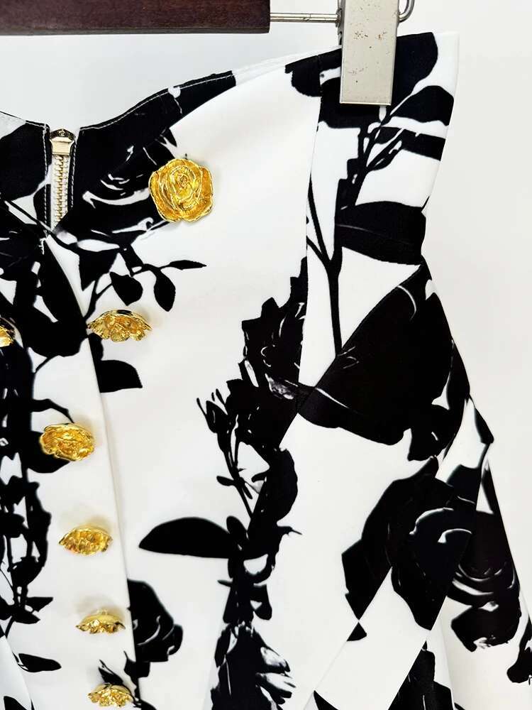 Newest Runway Designer Fashion Women's Metal Rose Buttons Printed Ral Mini Skirt