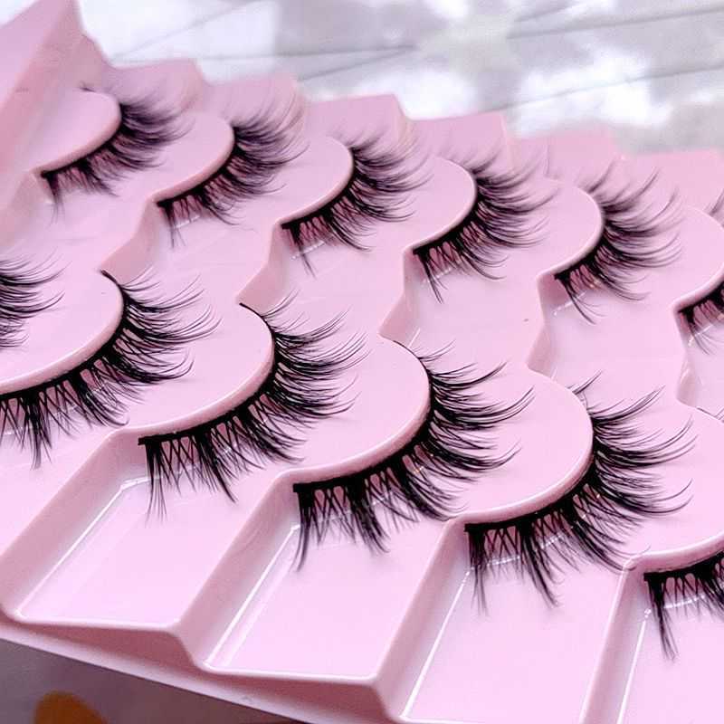 Thick and exaggerated false eyelashes super curled and raised multi-layer 3D stage Latin performance flying eyelashes slender tail of eyes W250324