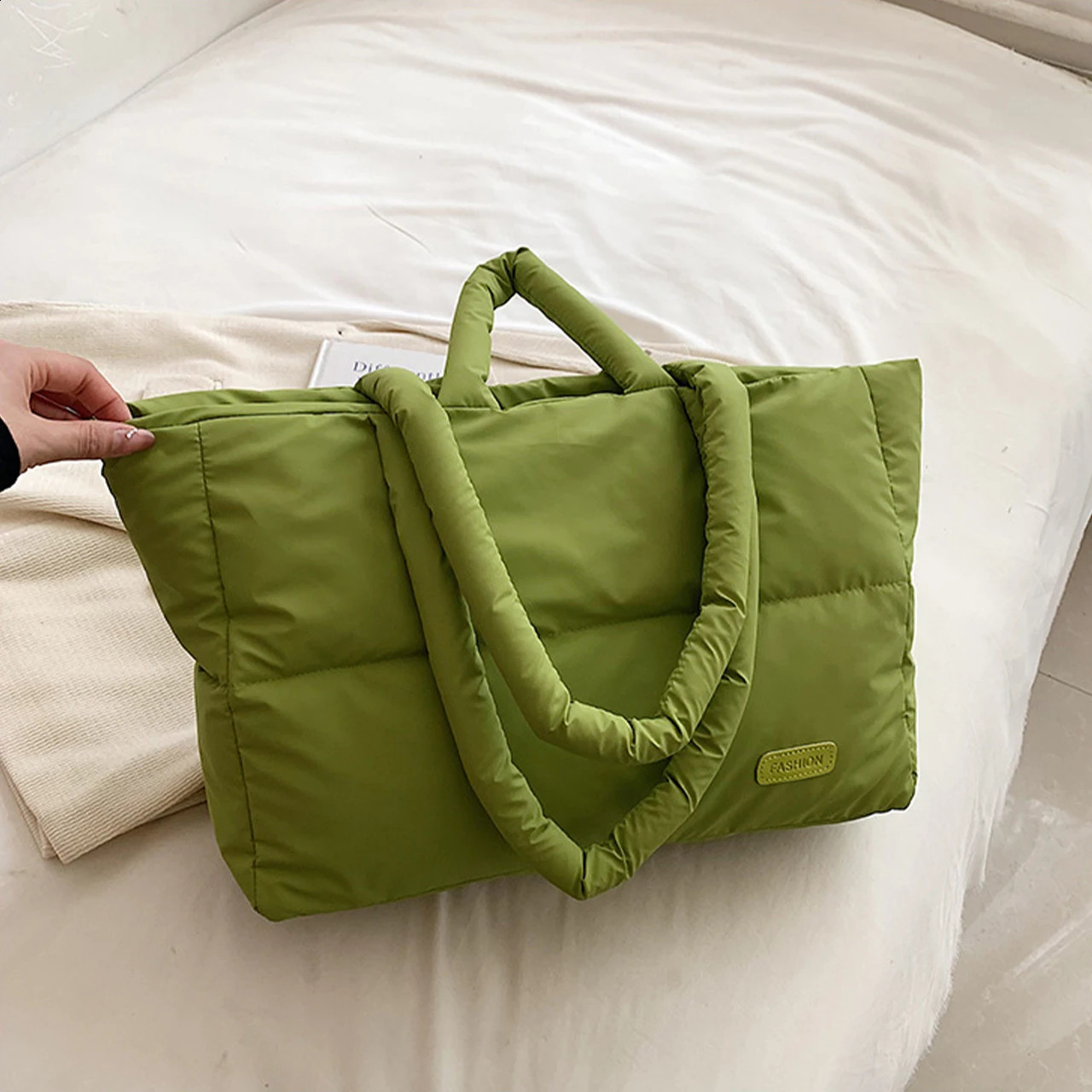 Fashion Plaid Padded Tote Bag Laptop bag Soft Puffy Women Handbags Nylon Down Cotton Shoulder Bags Warm Winter Female Purse 250314