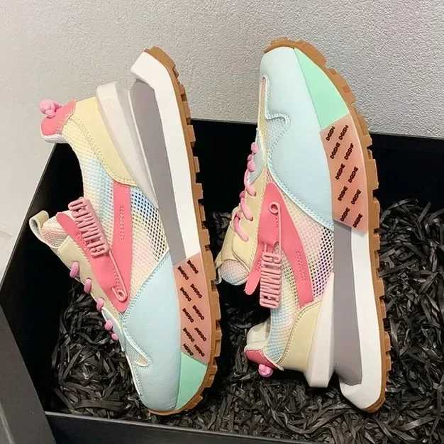 Platform shoes womens casual sports shoes Fi casual mixed color mesh breathable height increased wedge outdoor running shoesXJ250324