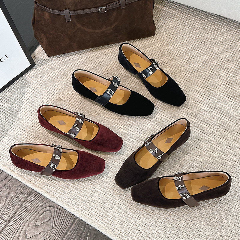 2025 New Wine Red Single breasted Square Head Buckle Thick Heel Gold Velvet Multi functional Leisure Minimalist Designer Fashion Single Shoe Women