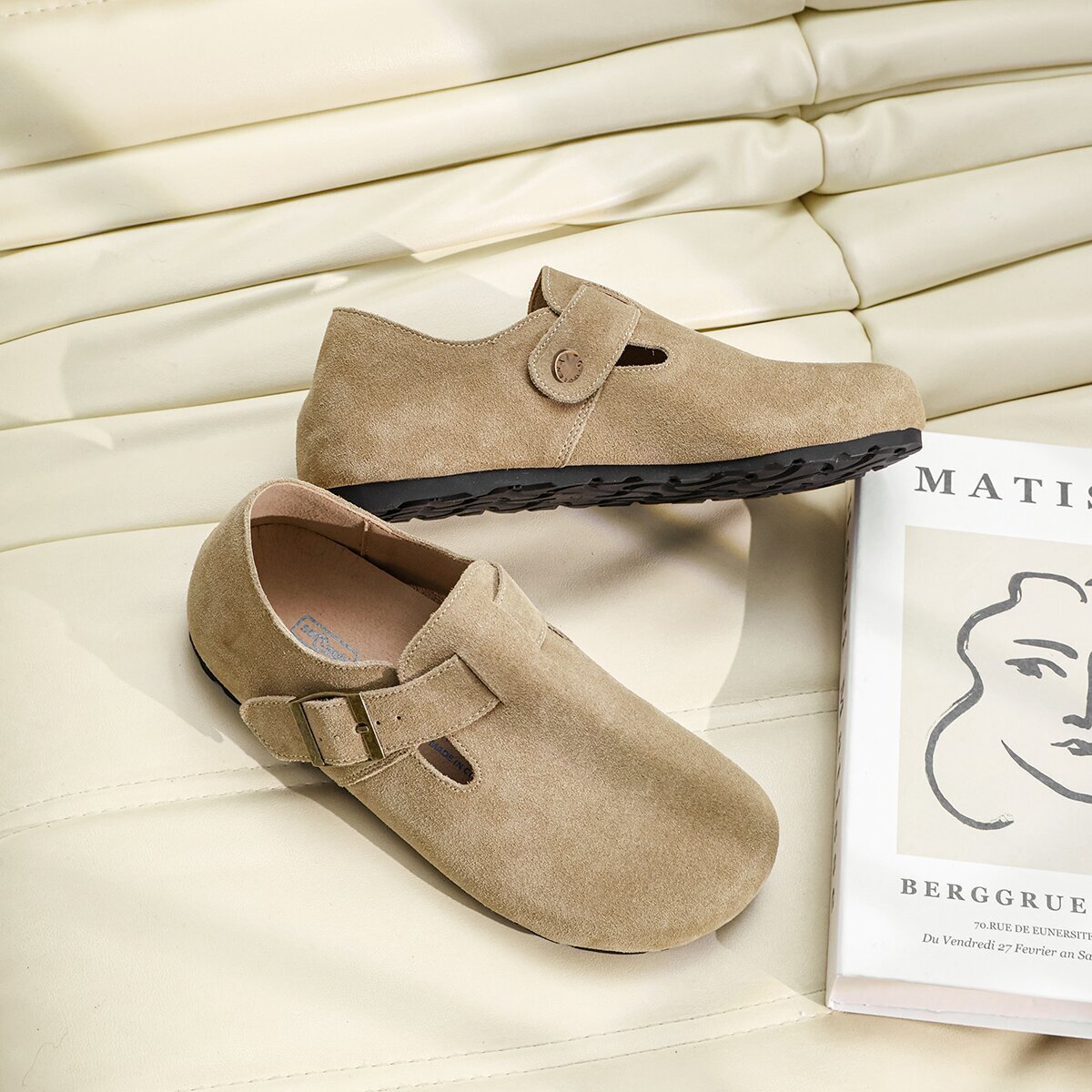 2025 new style leather interior height increasing women's soft sole designer fashionable one-step fully packaged shoes