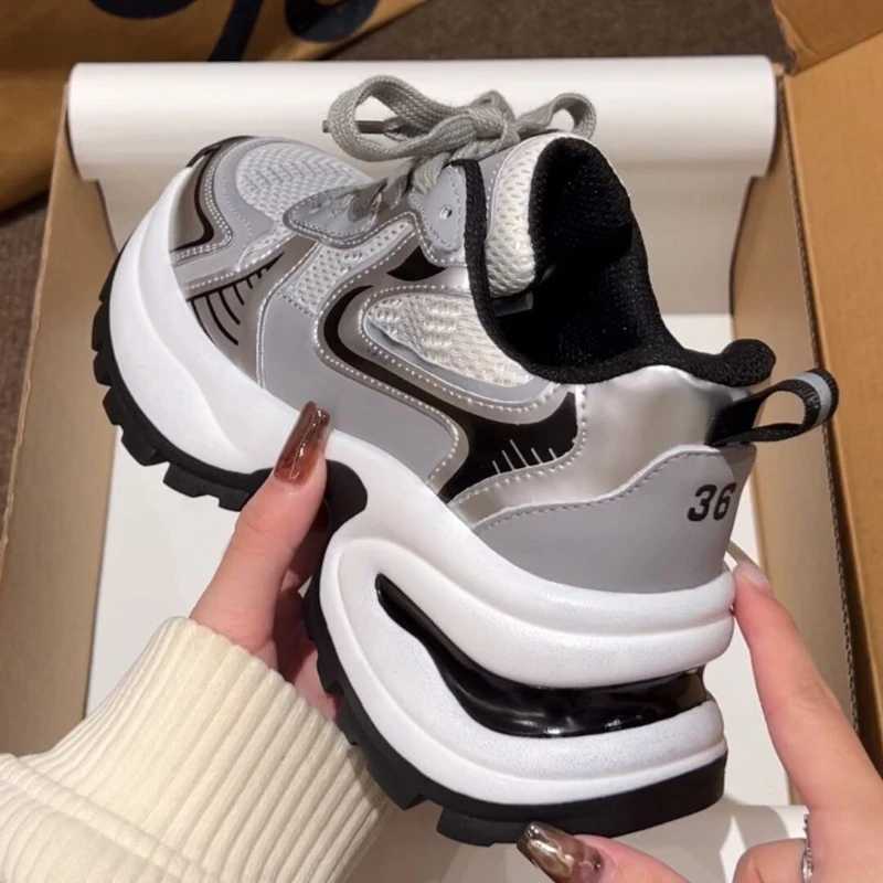 Womens Fi sports shoes 2024 new casual running sports shoe design luxury womens sports shoes breathable tennis shoes platform shoesXJ250324