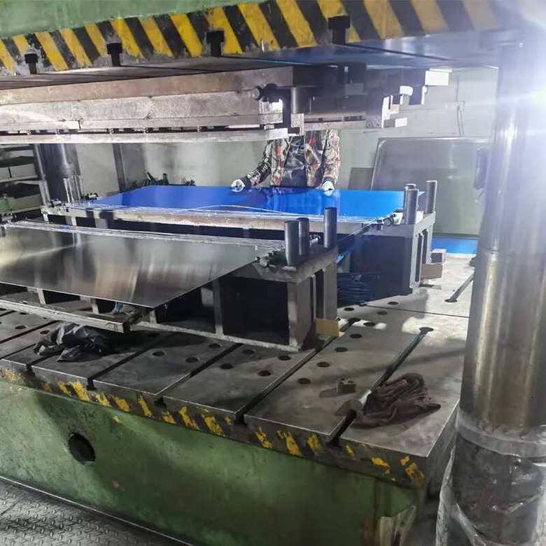 high quality Stylish Shiny Aluminum Auto Step Up Lift Comfortable Footing for All Vehicles - Customized products