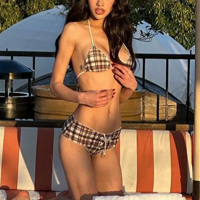 Summer sexy swimsuit bikini plaid print patchwork strap hanging neck bra triangular cup shorts set 250315