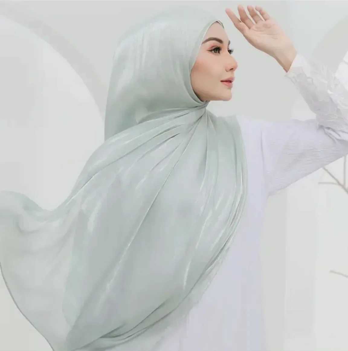 New breathable Cool Island satin scarf smooth crepe long towel shimmering shawl shiny silk headscarf long shawl X250324