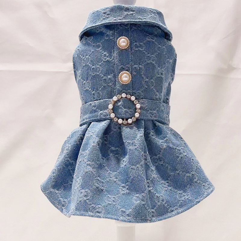2025 new Designer Dog Denim for Small Dogs Classic Pattern Eming Girl Puppy Dress Breathable Cute Princess Dresses Spring Summer Pet Cat Clo