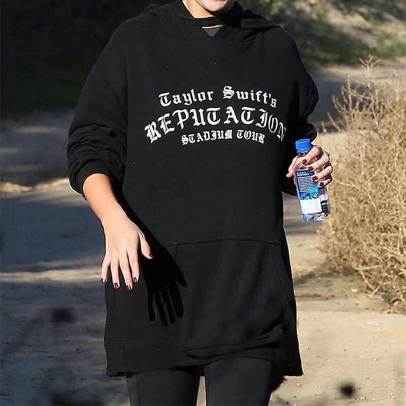 Designer clothes Streetwear Taylor Rapper Print Hoodies Women Haruku Vintage Long Sleeved Sweatshirt Loose Casual Pulllover Gothic Y2k Clothes