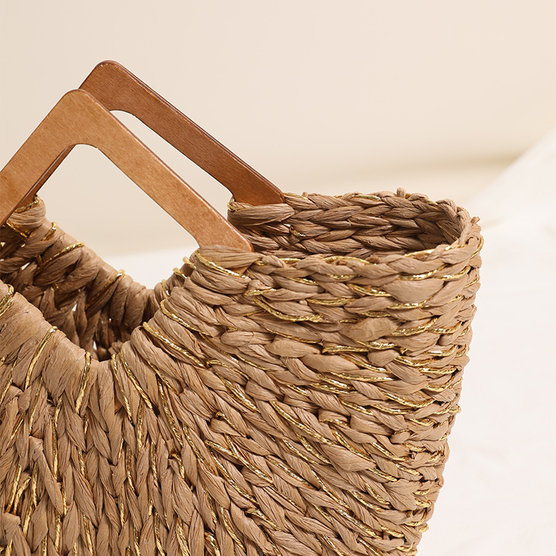 2025S Fashion Designer Diamond Shaped Wooden Semi Circular New Gold Wire Mixed Hand Held Woven Vacation Beach Bag Versatile Women S Bag
