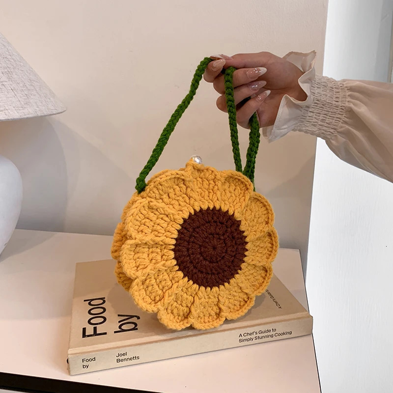 Fashion Sunflower Pattern Womens Mini Knitted Handbag Womens Shopping Bag Wallet Cute Chain Shoulder Cross Body Bag 250320