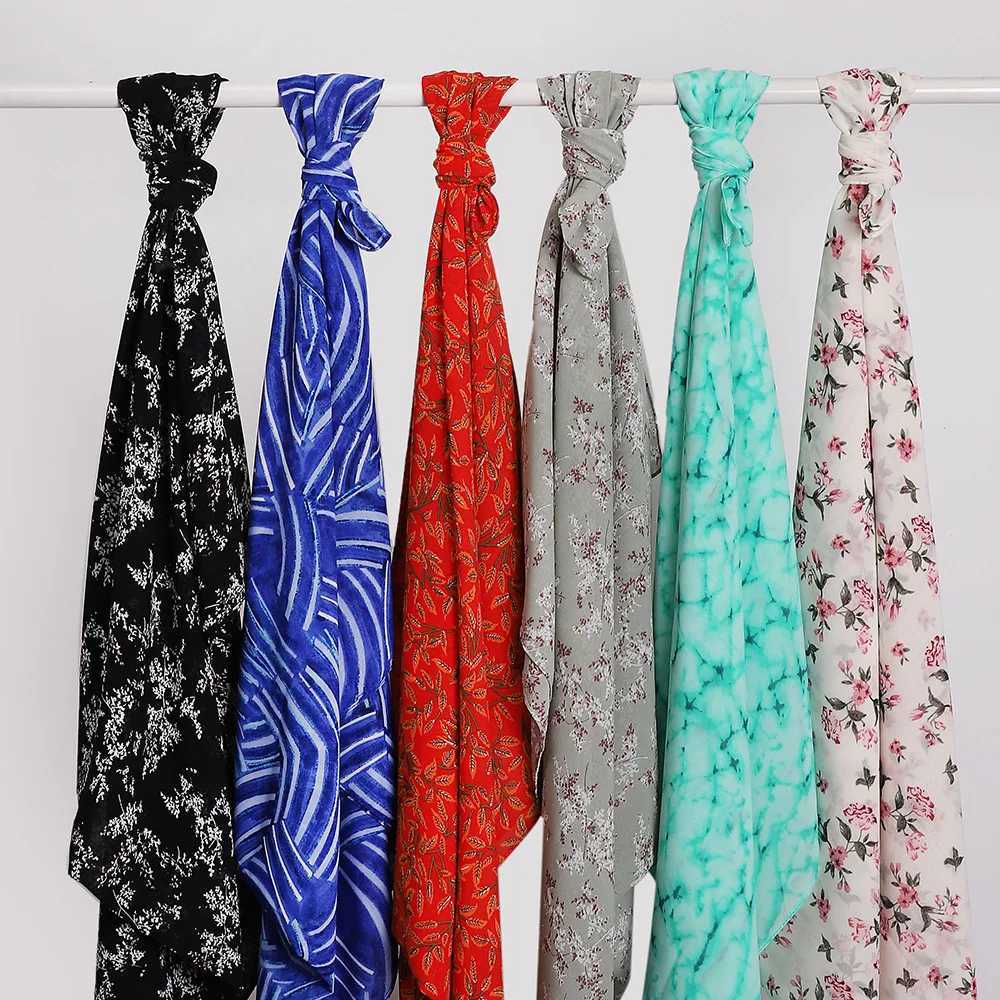 Newly printed headscarf shawl bubble chiffon headscarf Wan Design floral shawl Muslim scarf wrapped in turbine long scarf X250324
