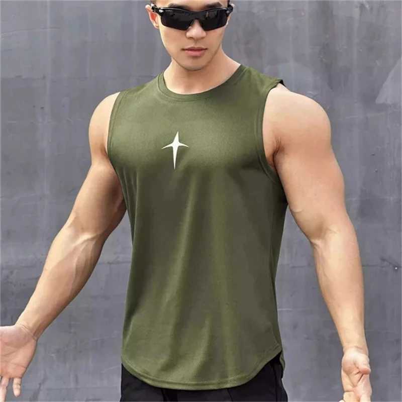 Outdoor fitness sports mens vest fashion gym T-shirt summer breathable running solid color T-shirt daily casual mens sleeveless vest X250324
