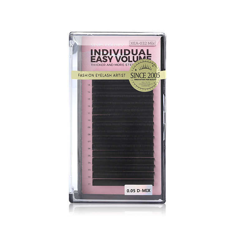 Xingyan blooms in one second densely arranged with natural thick and soft grafting eyelashes. Planting false eyelashes grafting W250324