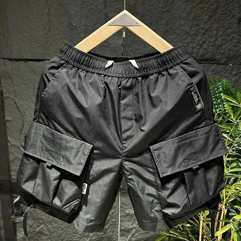 Mens work shorts multi pocket quick drying breathable beach pants classic and comfortable youthful sports shorts fashionable summer 2024 X250324