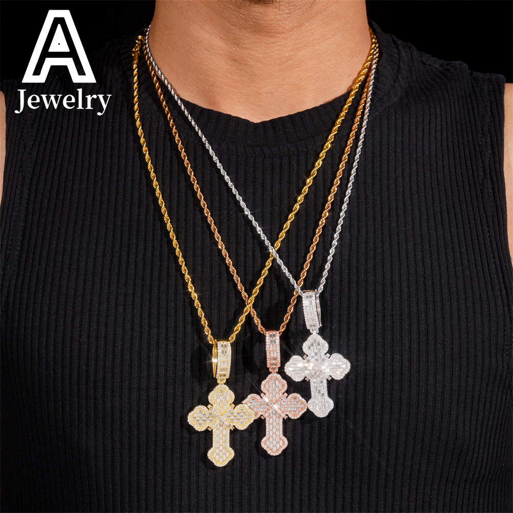 New Arrivals Hip Hop Jewelry Cross Pendant 925 Silver Baguette VVS Moissanite Cross Charm Pendants