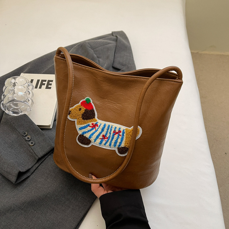 2025S Fashion Designer Casual Minimalist Trendy Underarm For Women New Korean Niche Tote Single Shoulder Crossbody Bucket Bag Trend