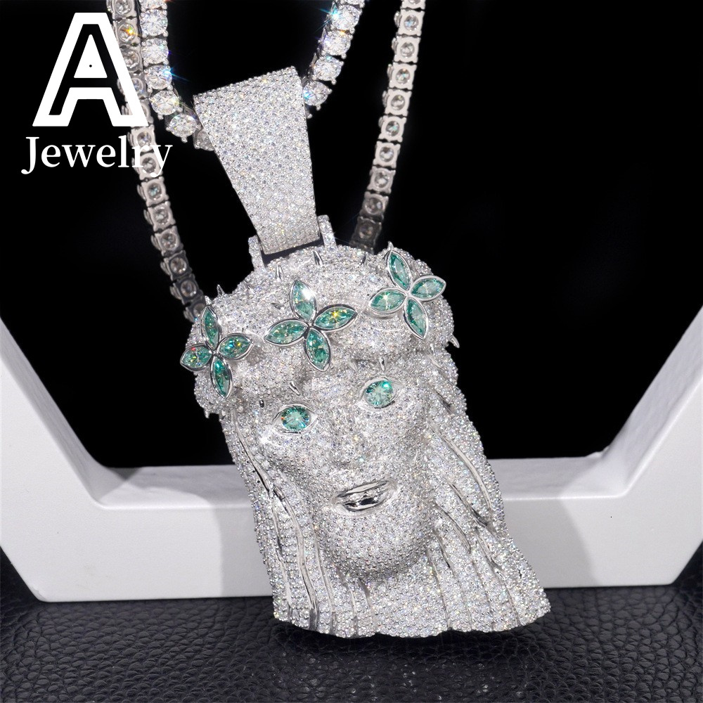 Fine Jewelry NEW ARRIVAL Blue Green Moissanite Jesus Pendant 3D Design 925 Hip Hop Rock iced out Moissanite Pendant
