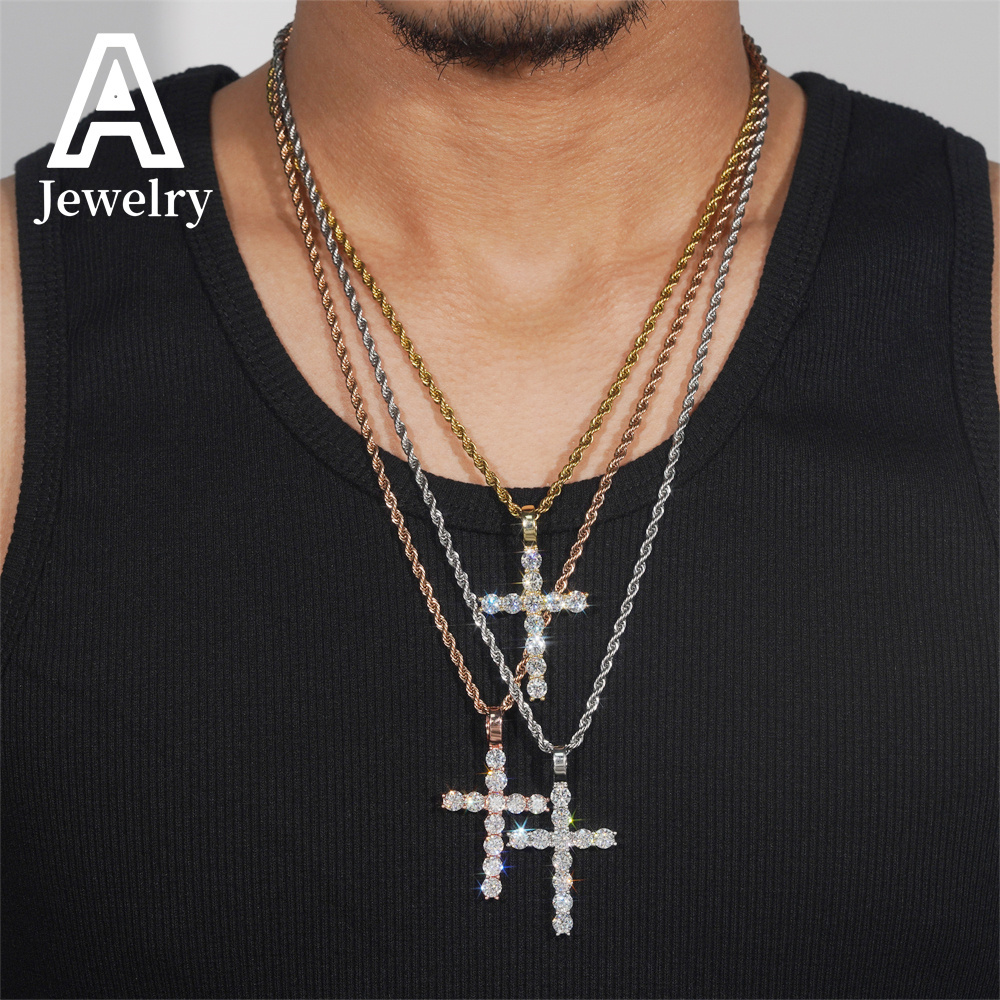 Popular hip hop moissanite jewelry charm pendants 925 sterling silver 5mm vvs moissanite diamond cross pendant for men women