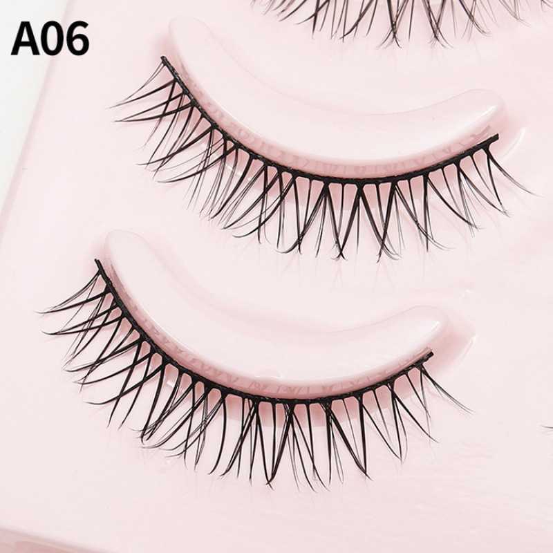 Sharp pointed little devil fake eyelashes natural simulation Barbie novice daily nude makeup manga COS eyelashes 5 pairs set W250324