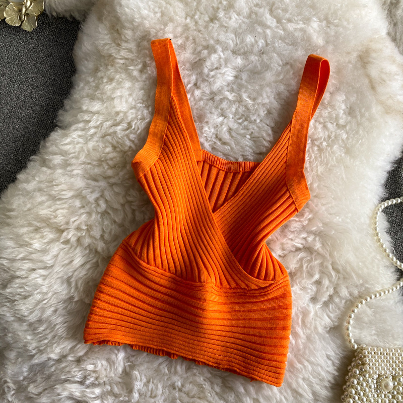 2025 New Designer Pit Knit Vest V-neck Solid Color High Waisted Backless Outdoor Beach Street Skirt Slim Fit Camisole Top