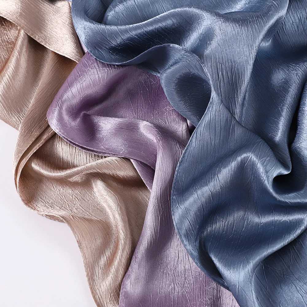 Chiffon scarves and silk scarves are used for luxurious bandana band scarves and fashionable Muslim scarves X250324