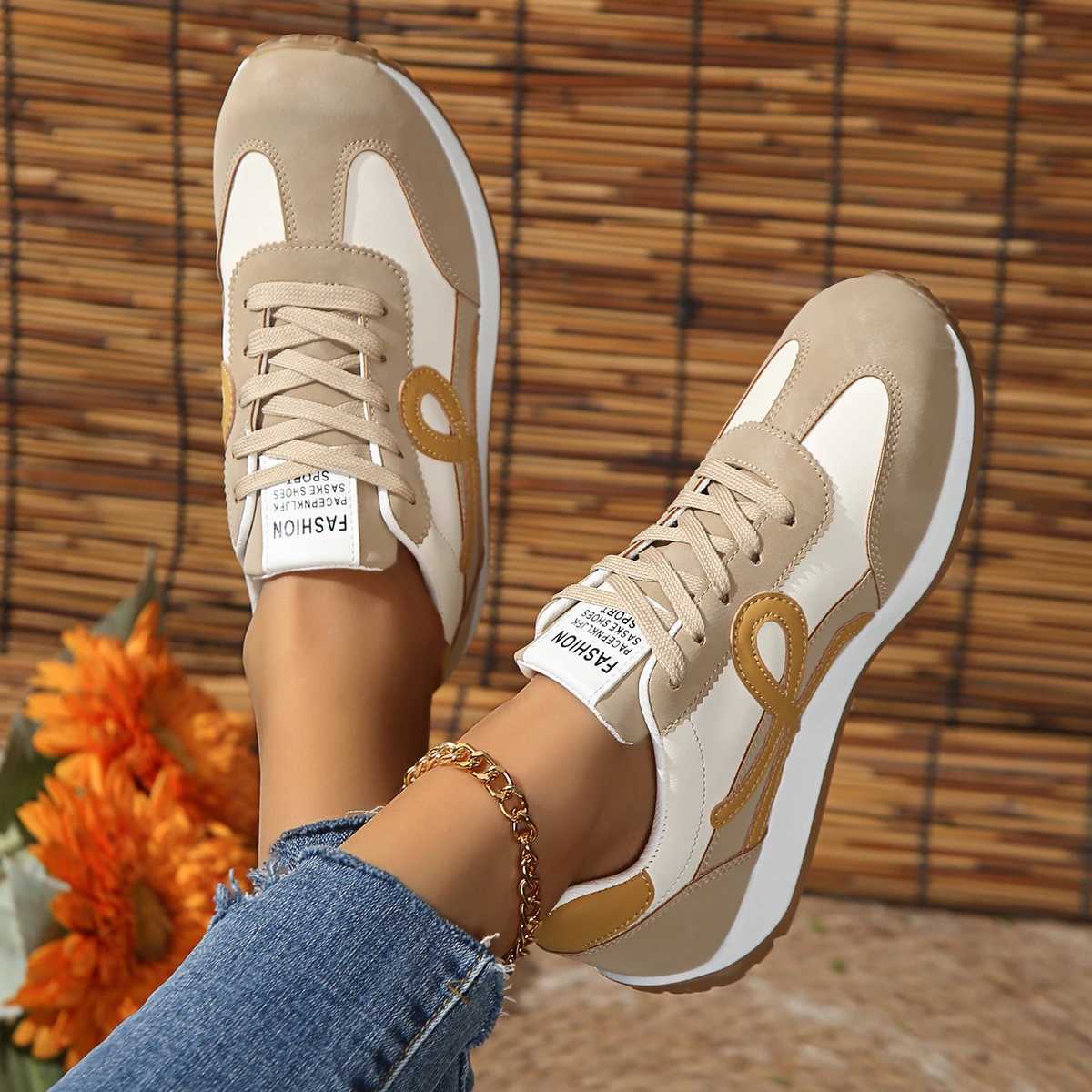 Womens Thick soled Casual Sports Shoes Fi Leather Vulcanized Shoes Designer Trainer Platform Lace Up Walking Shoes 2024XJ250324