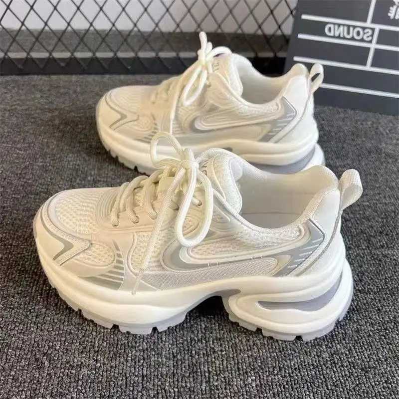 Womens Fi sports shoes 2024 new casual running sports shoe design luxury womens sports shoes breathable tennis shoes platform shoesXJ250324