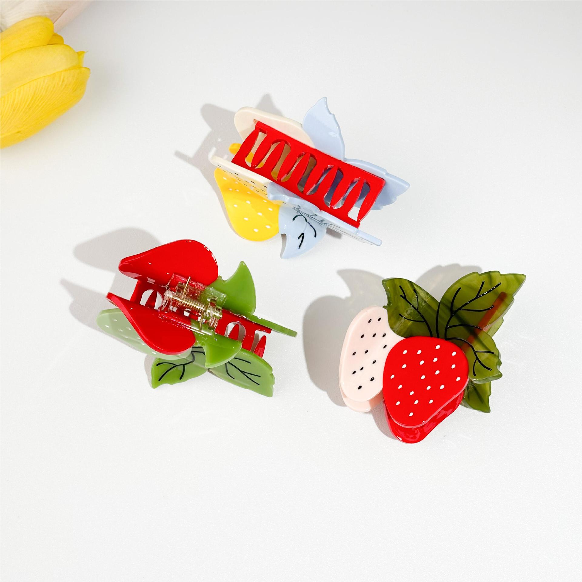New simulation fruit strawberry acetate scratch clip quirky hair clips cute hair grip fun niche vegetable hair accessories hair clips