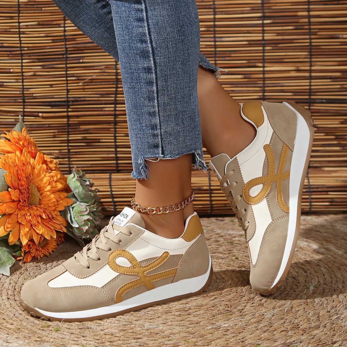 Womens Thick soled Casual Sports Shoes Fi Leather Vulcanized Shoes Designer Trainer Platform Lace Up Walking Shoes 2024XJ250324