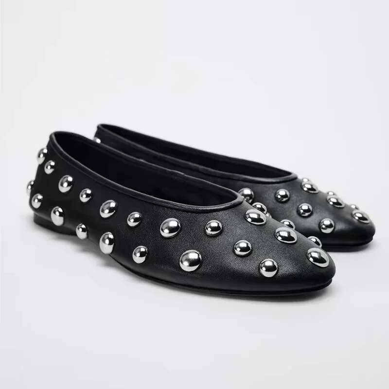 2025 New Rivet Round Head Flat Black Leather Sandal Ballet Sandals Sier Ball Metal Hollow Mary Jane Shoes 35-42