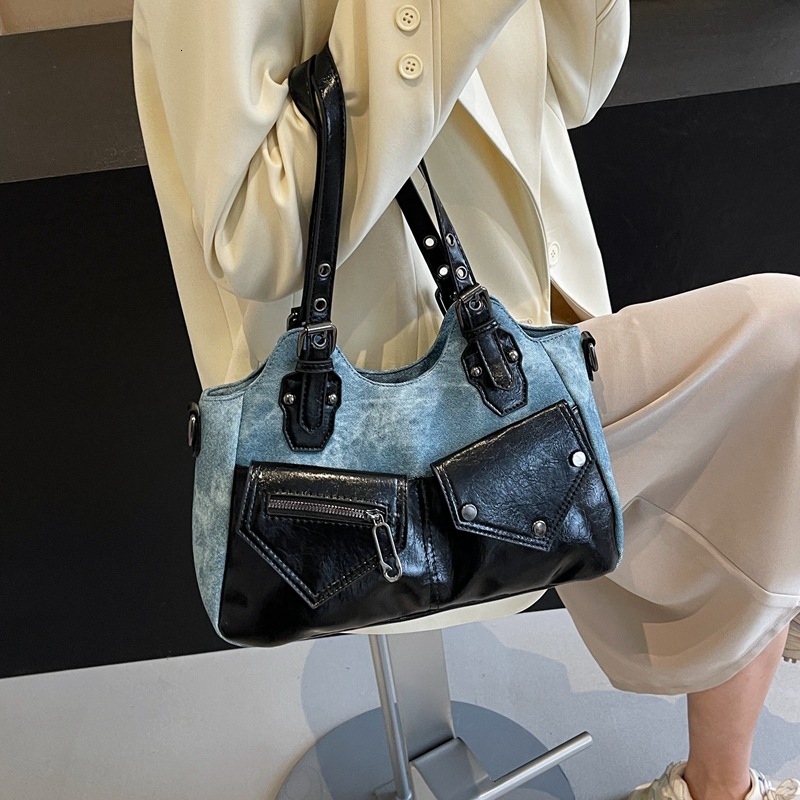 2025S Fashion Designer Large Capacity Shoulder New Crossbody Splicing Women S Minimalist Soft Leather Tote Bag